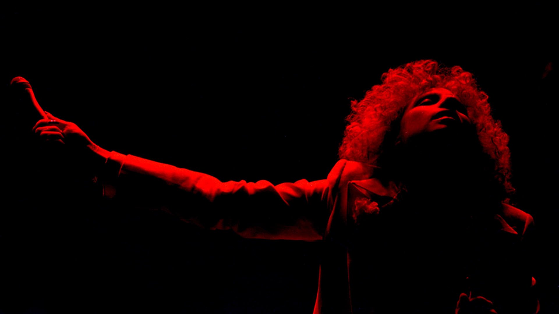Cinematic background from A Star Is Born 1976 - Drunken, has-been rock star John Norman Howard falls in love with unknown singer Esther Hoffman after seeing her perform at a club. He lets her sing a few songs at one of his shows and she becomes the talk of the music industry. Esther's star begins to rise, while John's continues to fall. She tries desperately to get John to sober up and focus on his music, but it may be too late to save him.