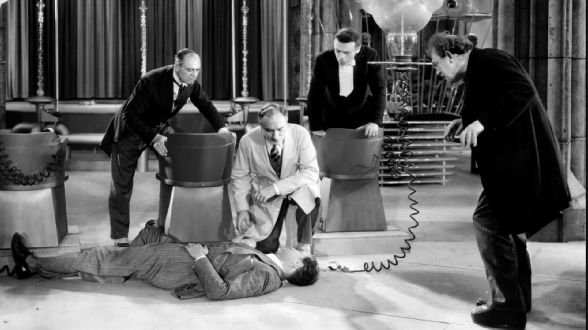 Cinematic background from Doctor X 1932 - A wisecracking New York reporter intrudes on a research scientist's quest to unmask The Moon Killer.