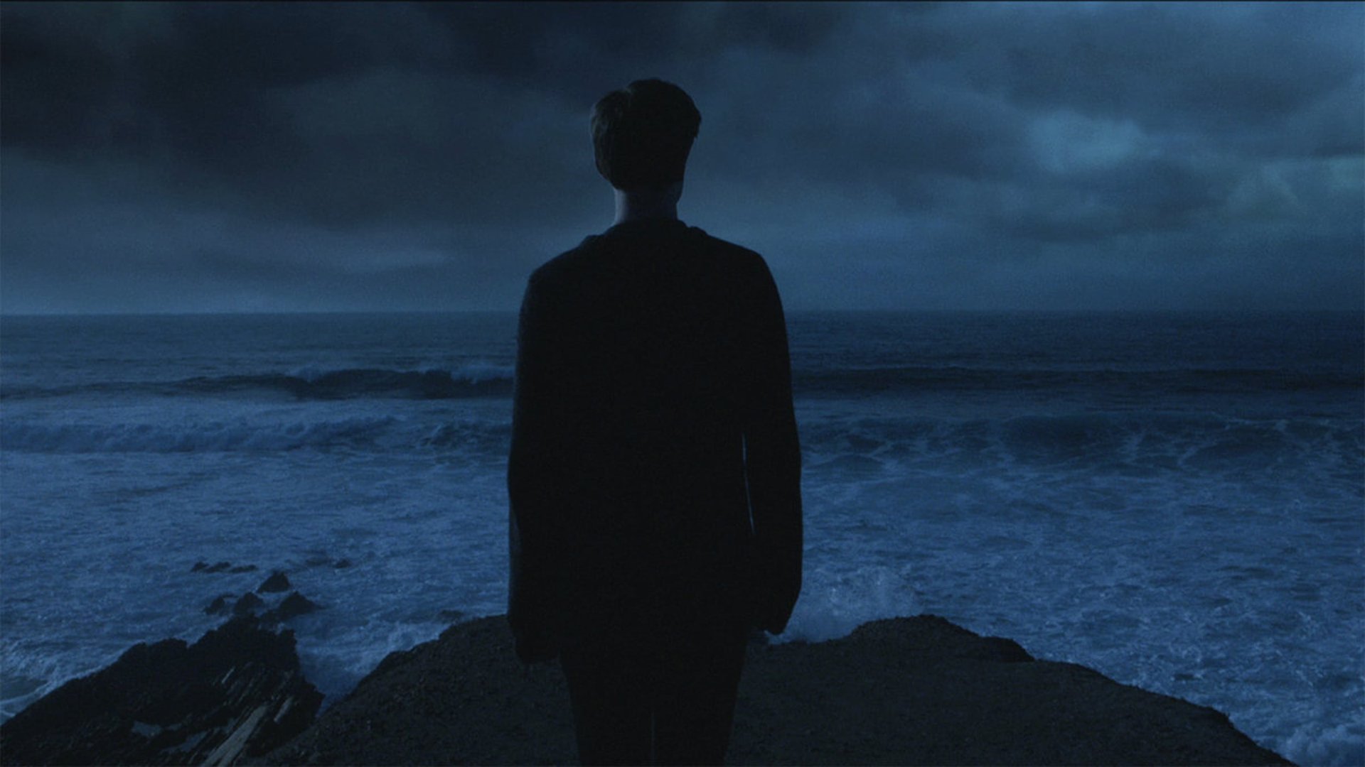 Cinematic background from James Blake - Overgrown 2013 - null