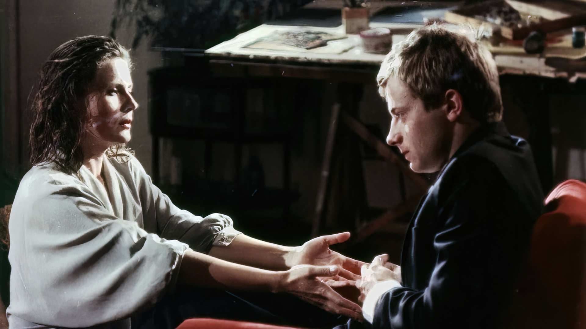 Cinematic background from A Short Film About Love 1988 - 19-year-old Tomek whiles away his lonely life by spying on his opposite neighbour Magda through binoculars. She's an artist in her mid-thirties, and appears to have everything - not least a constant stream of men at her beck and call. But when the two finally meet, they discover that they have a lot more in common than appeared at first sight...