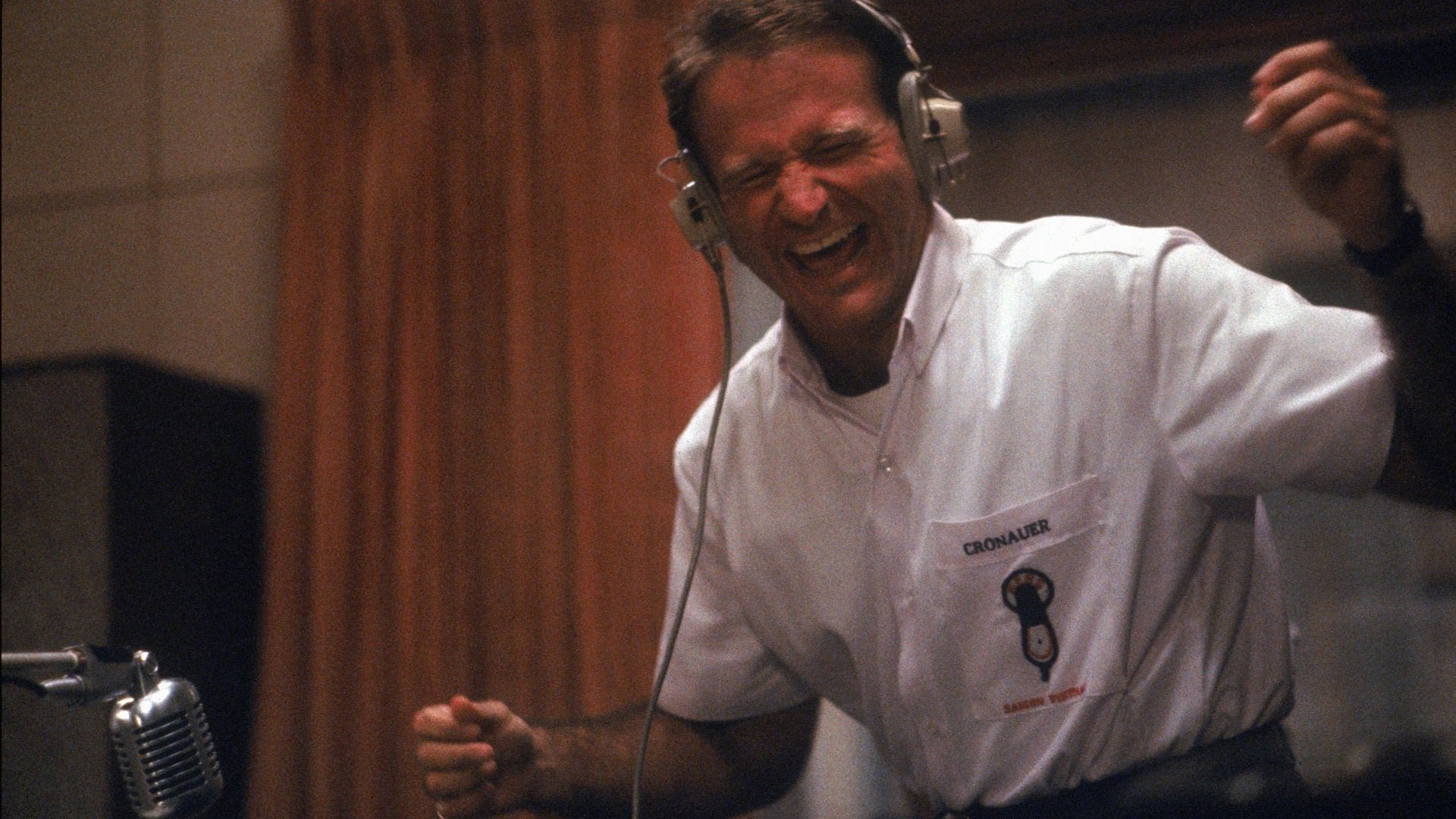 Cinematic background from Good Morning, Vietnam 1987 - A disk jockey goes to Vietnam to work for the Armed Forces Radio Service. While he becomes popular among the troops, his superiors disapprove of his humour.
