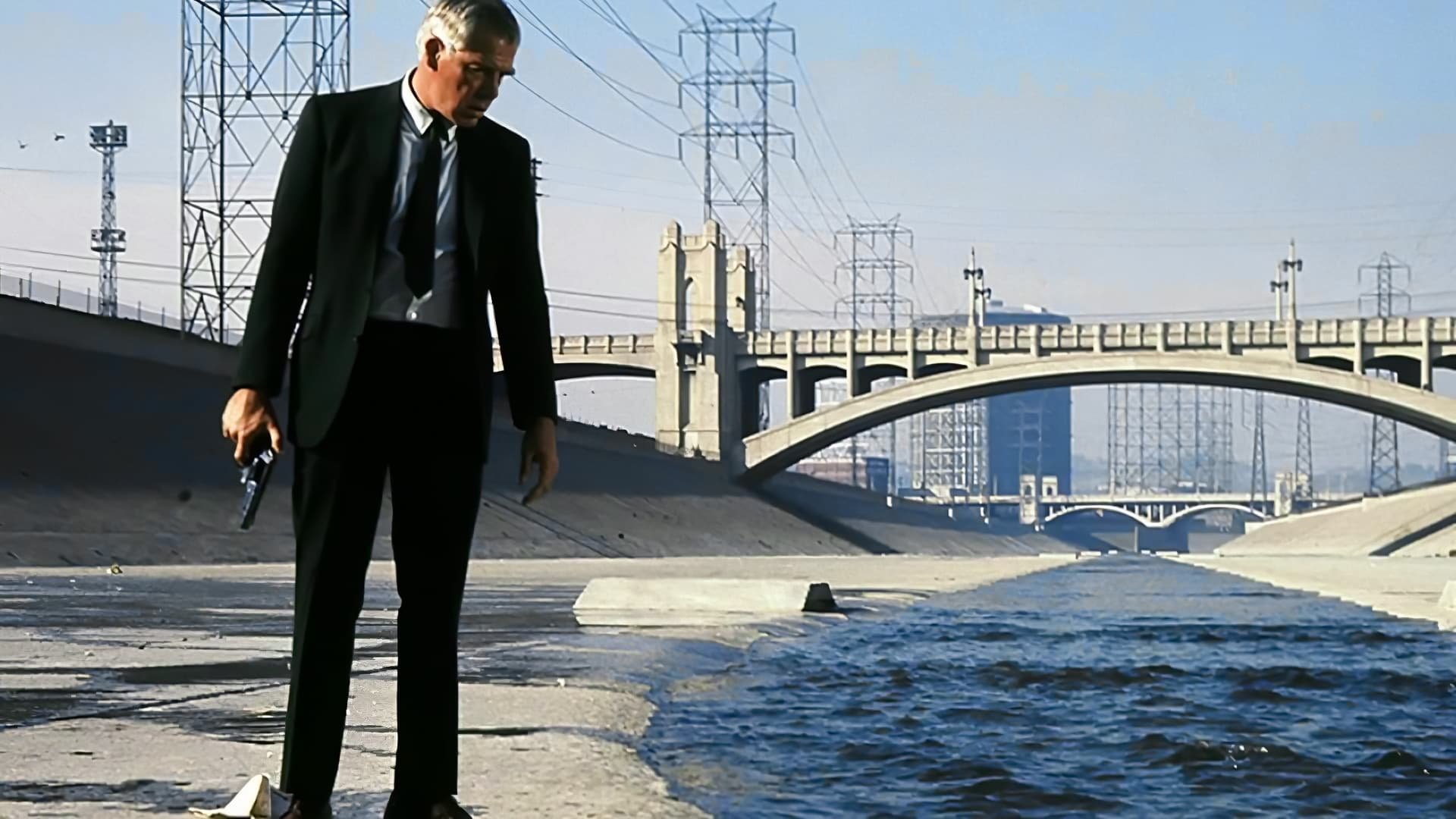 Cinematic background from Point Blank 1967 - After being double-crossed and left for dead, a mysterious man named Walker single-mindedly tries to retrieve the rather inconsequential sum of money that was stolen from him.