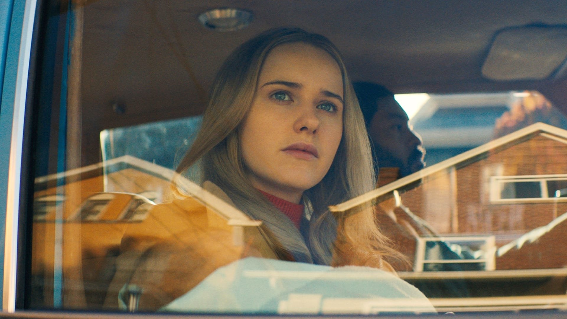 Cinematic background from I'm Your Woman 2020 - A woman is forced to go on the run after her husband betrays his partners, sending her and her baby on a dangerous journey.