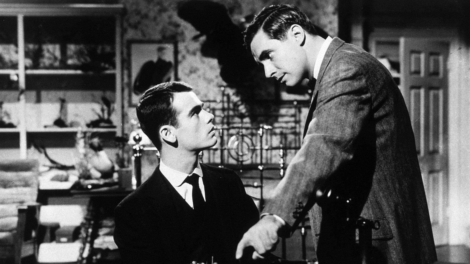 Cinematic background from Compulsion 1959 - Two close friends kidnap and murder a young boy and are defended in court by a renowned attorney who makes an impassioned plea against capital punishment.