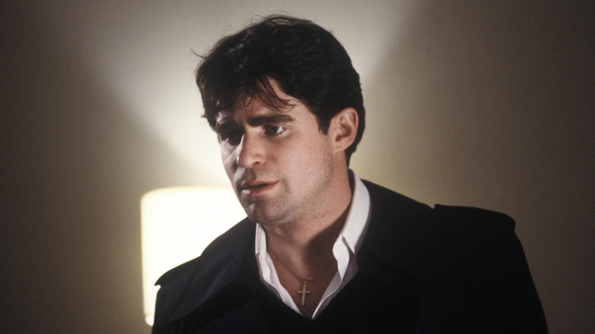 Cinematic background from Prince of the City 1981 - New York City detective Daniel Ciello agrees to help the United States Department of Justice help eliminate corruption in the police department, as long as he will not have to turn in any close friends. In doing so, Ciello uncovers a conspiracy within the force to smuggle drugs to street informants.