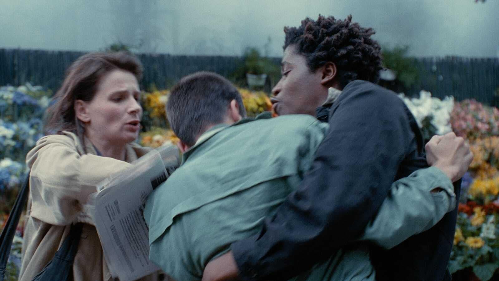 Cinematic background from Code Unknown 2000 - A series of events unfold like a chain reaction, all stemming from a minor event that brings the film's five characters together. Set in Paris, France, Anne is an actress whose boyfriend Georges photographs the war in Kosovo. Georges' brother, Jean, is looking for the entry code to Georges' apartment. These characters' lives interconnect with a Romanian immigrant and a deaf teacher.