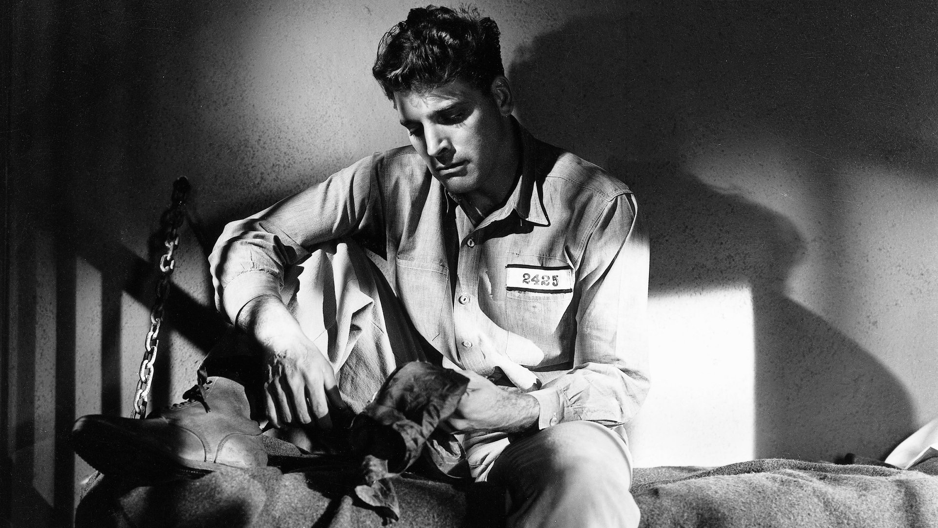 Cinematic background from The Killers 1946 - Two hit men walk into a diner asking for a man called "the Swede". When the killers find the Swede, he's expecting them and doesn't put up a fight. Since the Swede had a life insurance policy, an investigator, on a hunch, decides to look into the murder. As the Swede's past is laid bare, it comes to light that he was in love with a beautiful woman who may have lured him into pulling off a bank robbery overseen by another man.