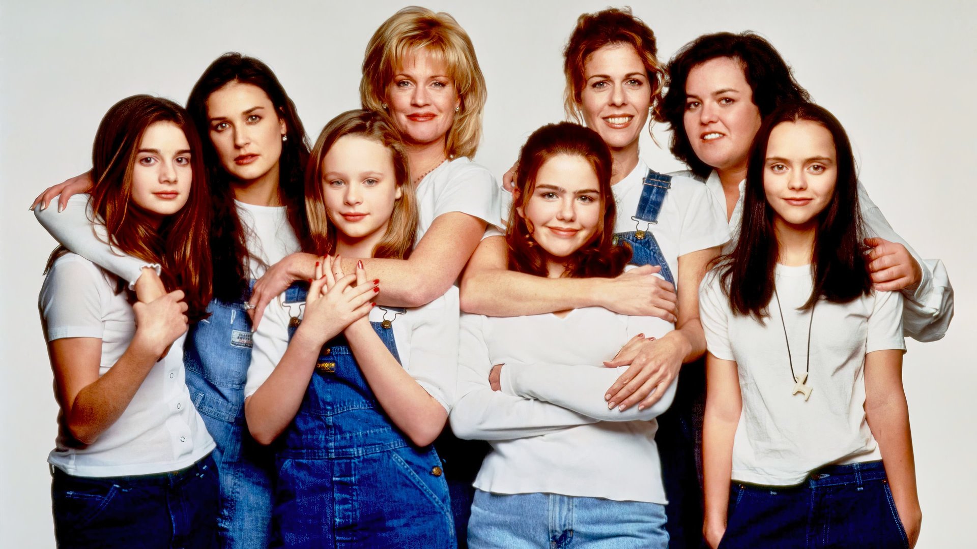 Cinematic background from Now and Then 1995 - Waxing nostalgic about the bittersweet passage from childhood to puberty, four childhood girlfriends — Teeny, Chrissy, Samantha and Roberta — recall the magical summer of 1970. During their walk down memory lane, they reconcile experiences with boys, secrets, bullies and more.