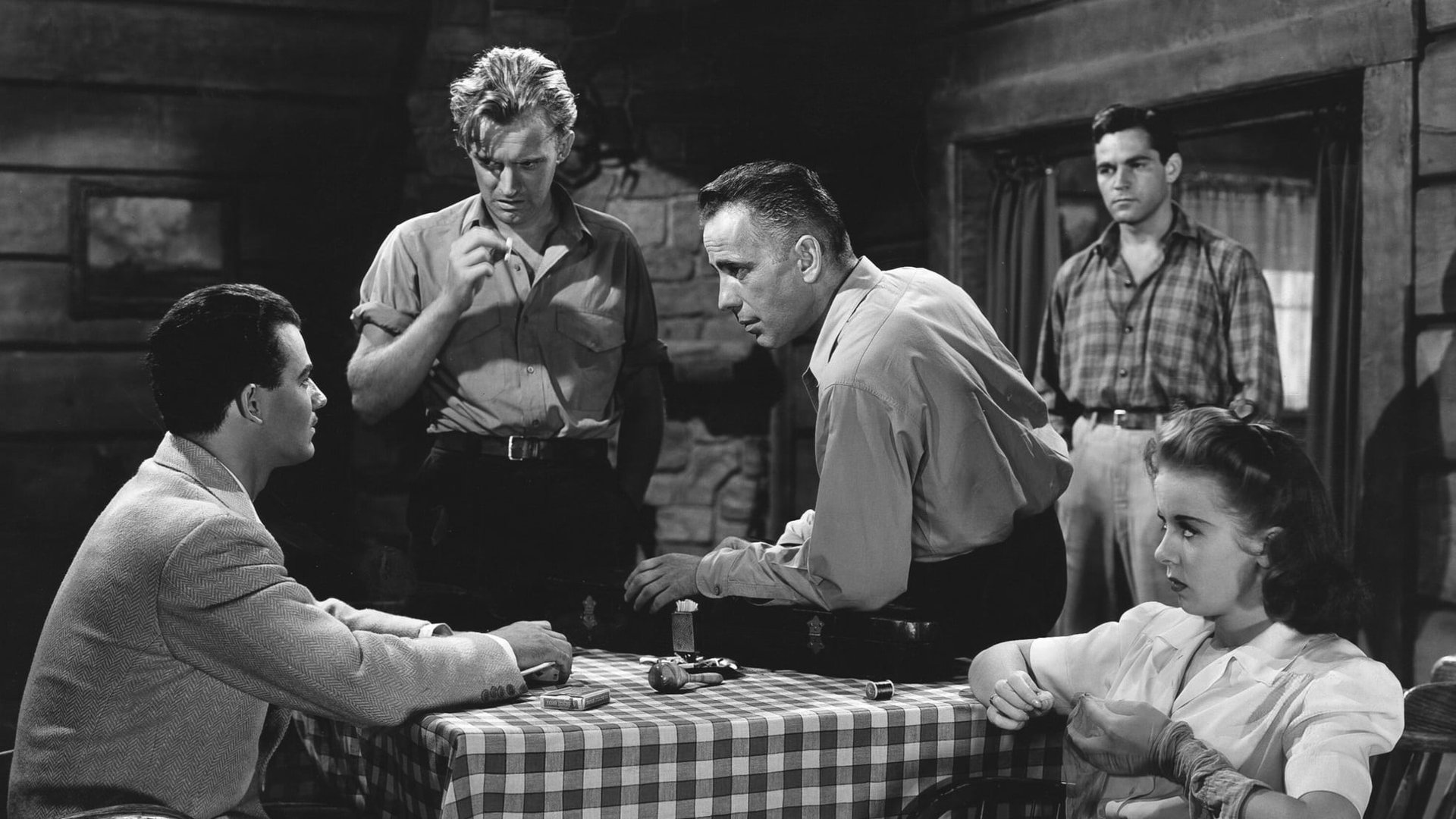 Cinematic background from High Sierra 1940 - Given a pardon from jail, Roy Earle gets back into the swing of things as he robs a swanky resort.