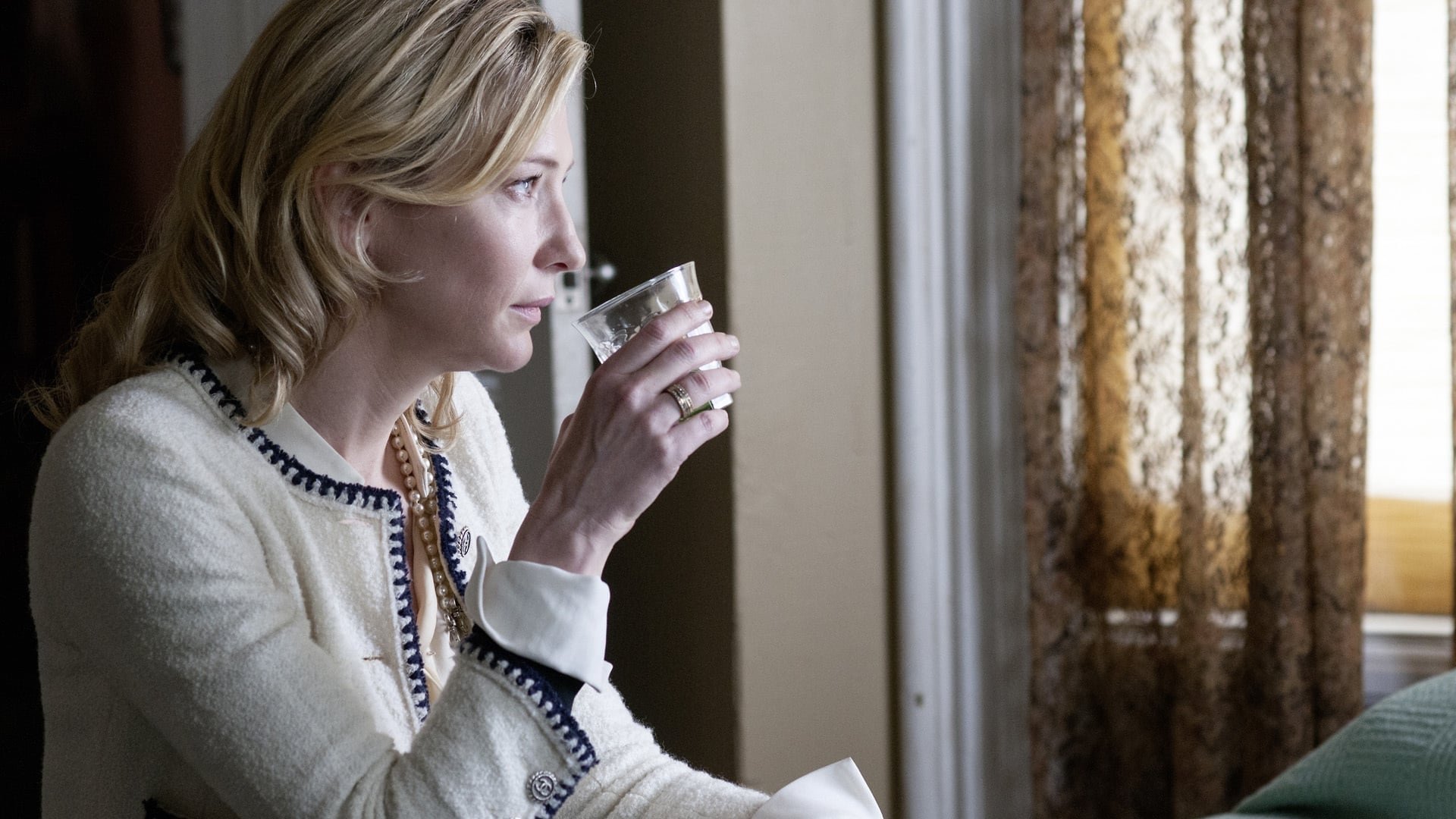 Cinematic background from Blue Jasmine 2013 - After experiencing a traumatic misfortune, Jasmine French, a wealthy woman from New York, moves to San Francisco to live with her foster sister Ginger and the firm purpose of getting a new life, but she will be haunted by anxiety and memories of the past.