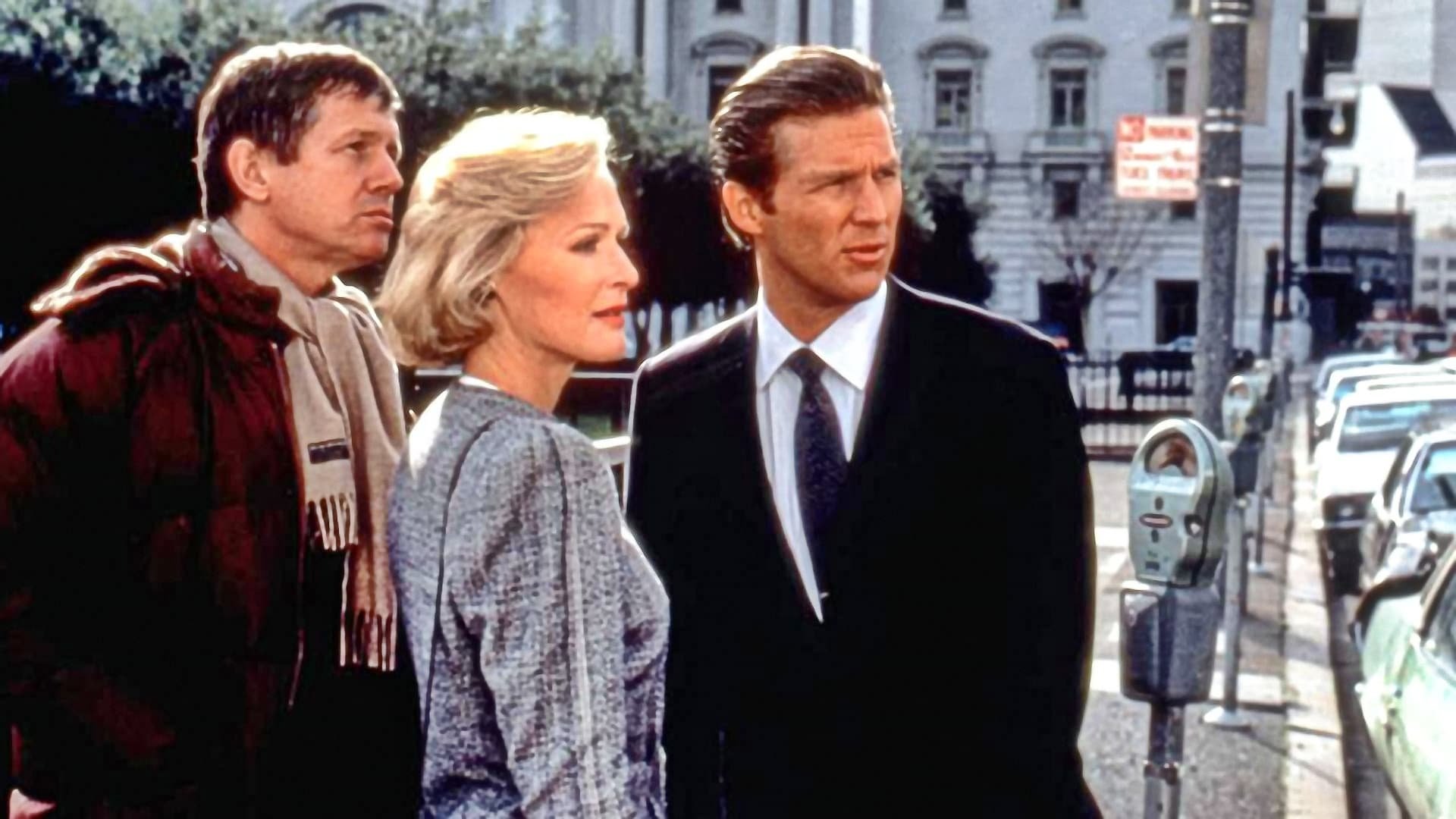 Cinematic background from Jagged Edge 1985 - San Francisco heiress Page Forrester is brutally murdered in her remote beach house. Her husband Jack is devastated by the crime but soon finds himself accused of her murder. He hires lawyer Teddy Barnes to defend him, despite the fact she hasn't handled a criminal case for many years. There's a certain chemistry between them and Teddy soon finds herself defending the man she loves.