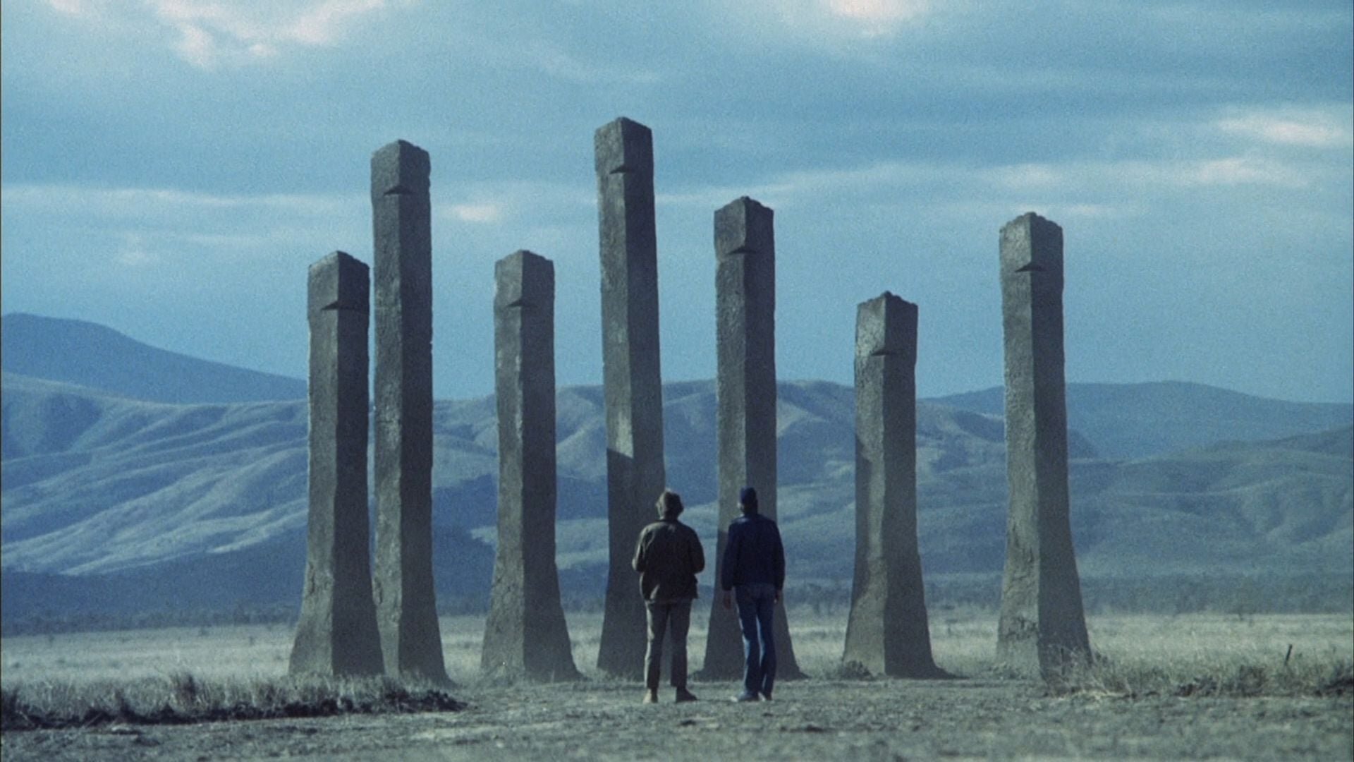 Cinematic background from Phase IV 1974 - Arizona ants mock the food chain on their way to a desert lab to get two scientists and a woman.