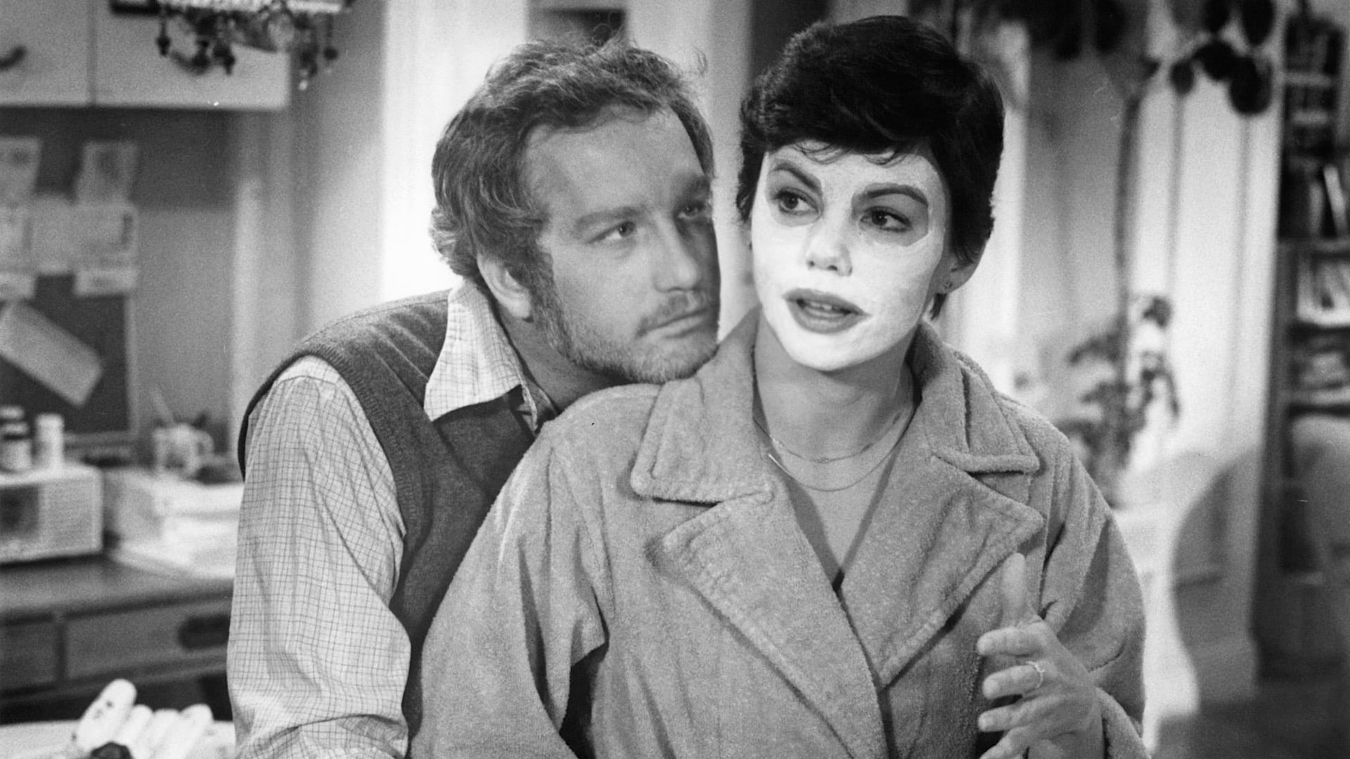 Cinematic background from The Goodbye Girl 1977 - After being dumped by her live-in boyfriend, an unemployed dancer and her 10-year-old daughter are reluctantly forced to live with a struggling off-Broadway actor.