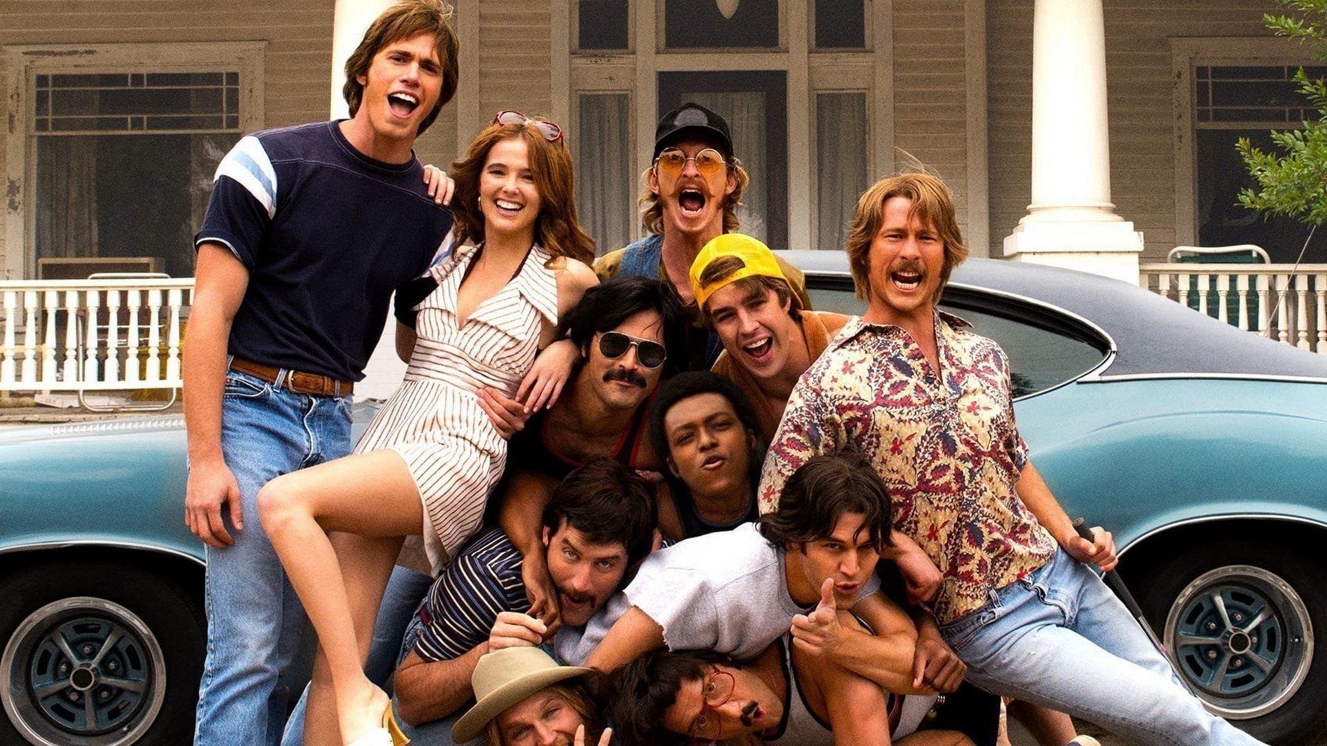 Cinematic background from Everybody Wants Some!! 2016 - A comedy that follows a group of friends as they navigate their way through the freedoms and responsibilities of unsupervised adulthood.