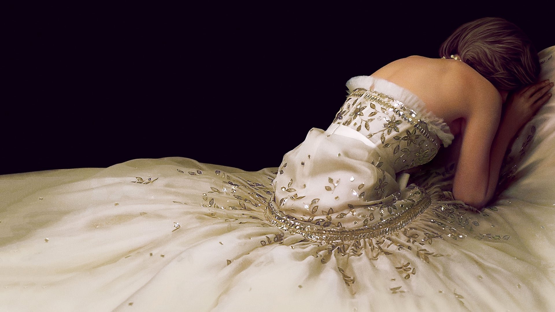 Cinematic background from Spencer 2021 - During her Christmas holidays with the royal family at the Sandringham estate in Norfolk, England, Diana decides to leave her marriage to Prince Charles.