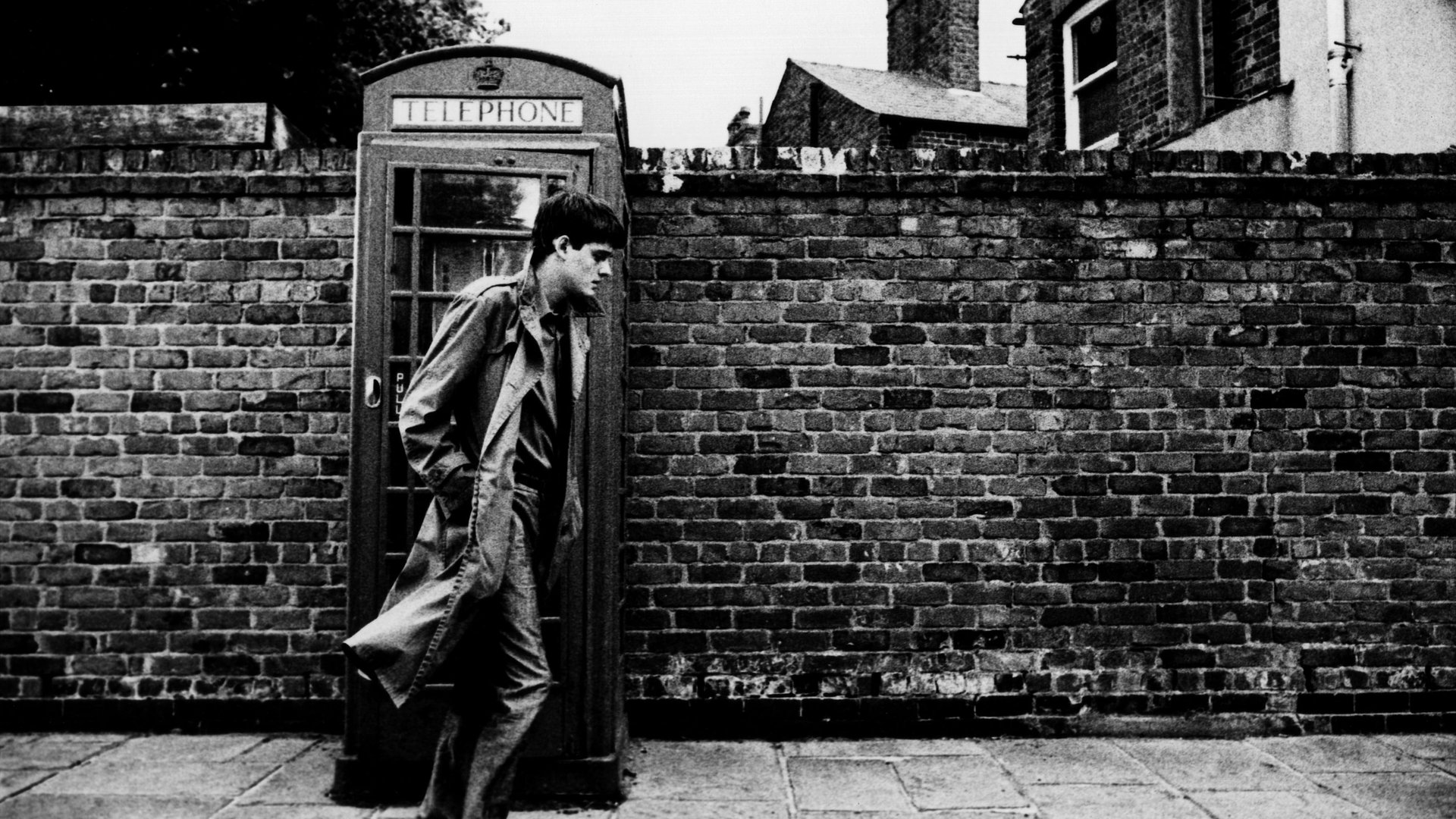 Cinematic background from Control 2007 - The story of Joy Division’s lead singer Ian Curtis, from his schoolboy days in 1973 to his suicide on the eve of the band's first American tour in 1980.