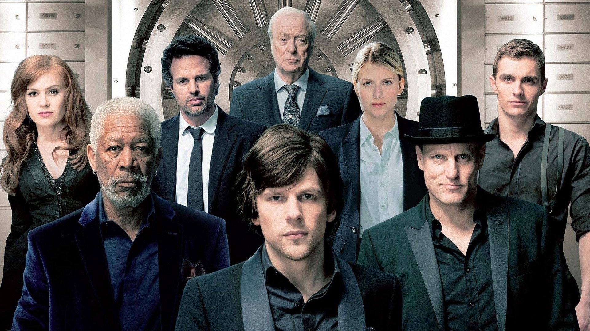 Cinematic background from Now You See Me 2013 - An FBI agent and an Interpol detective track a team of illusionists who pull off bank heists during their performances and reward their audiences with the money.
