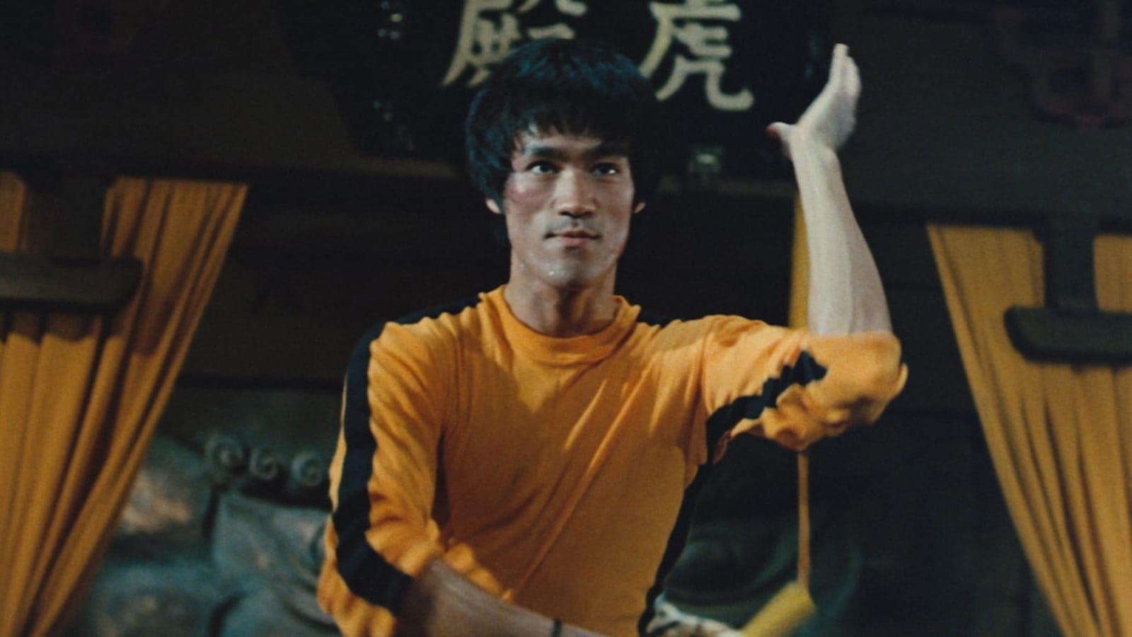 Cinematic background from Game of Death 1978 - A martial arts movie star must fake his death to find the people who are trying to kill him.