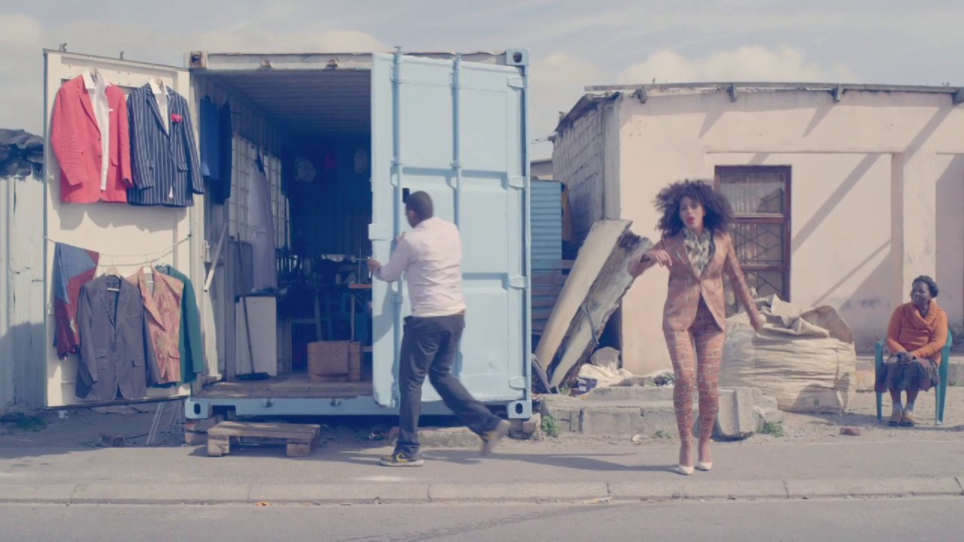 Cinematic background from Solange - Losing You 2012 - null