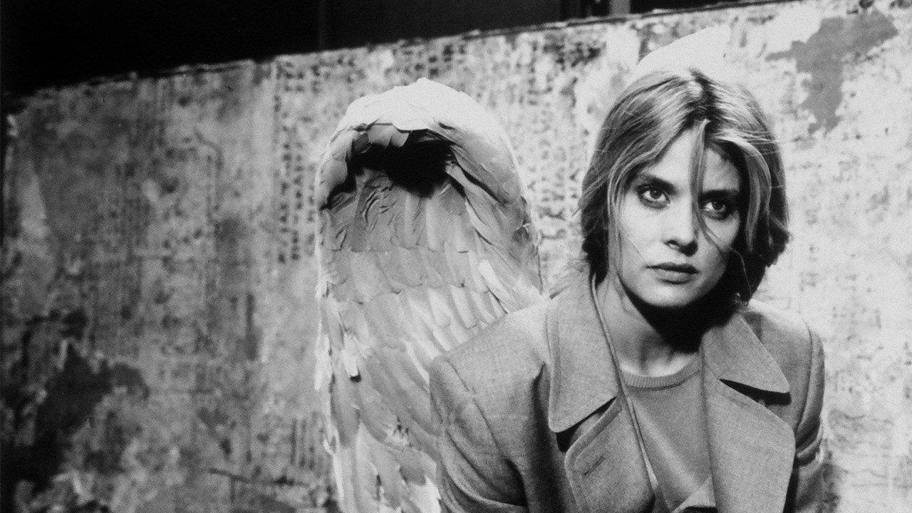 Cinematic background from Faraway, So Close! 1993 - Damiel is now married to Marion, runs the pizzeria “Da Angelo” and the two have a child. The solitarily remaining angel Cassiel is more and more dissatisfied with his destiny as a mere observer of human life and finally decides to take the great leap. As Karl Engel he soon gets into a dubious milieu and finds himself as the assistant of the German American Baker, who makes his money with shady arms deals and sends films east in exchange for weapons. Cassiel’s adventure turns into a “thriller” when he decides to put a stop to Baker’s game.