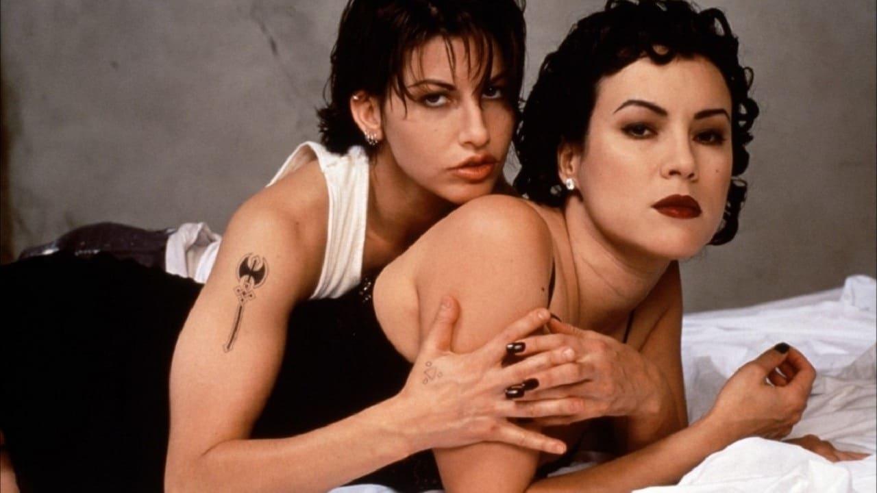 Cinematic background from Bound 1996 - Corky, a tough female ex-convict working on an apartment renovation in a Chicago building, meets a couple living next door, Caesar, a paranoid mobster, and Violet, his seductive girlfriend, who is immediately attracted to her.