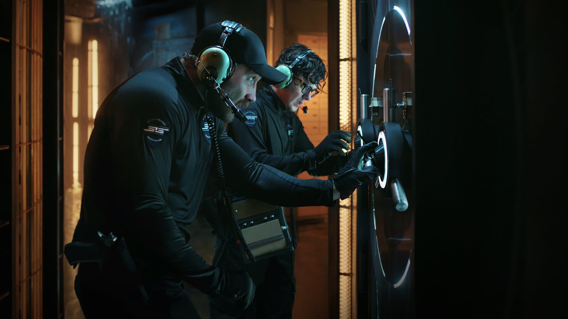 Cinematic background from Kaleidoscope 2023 - 2023 - A master thief and his crew attempt an epic and elaborate heist worth $7 billion dollars — but betrayal, greed and other threats undermine their plans.