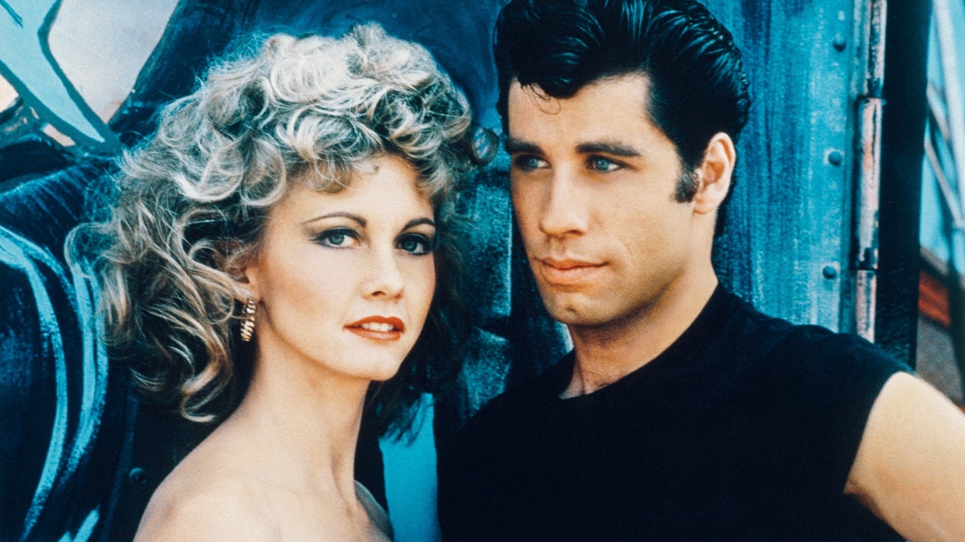 Cinematic background from Grease 1978 - Australian good girl Sandy and greaser Danny fell in love over the summer. But when they unexpectedly discover they're now in the same high school, will they be able to rekindle their romance despite their eccentric friends?