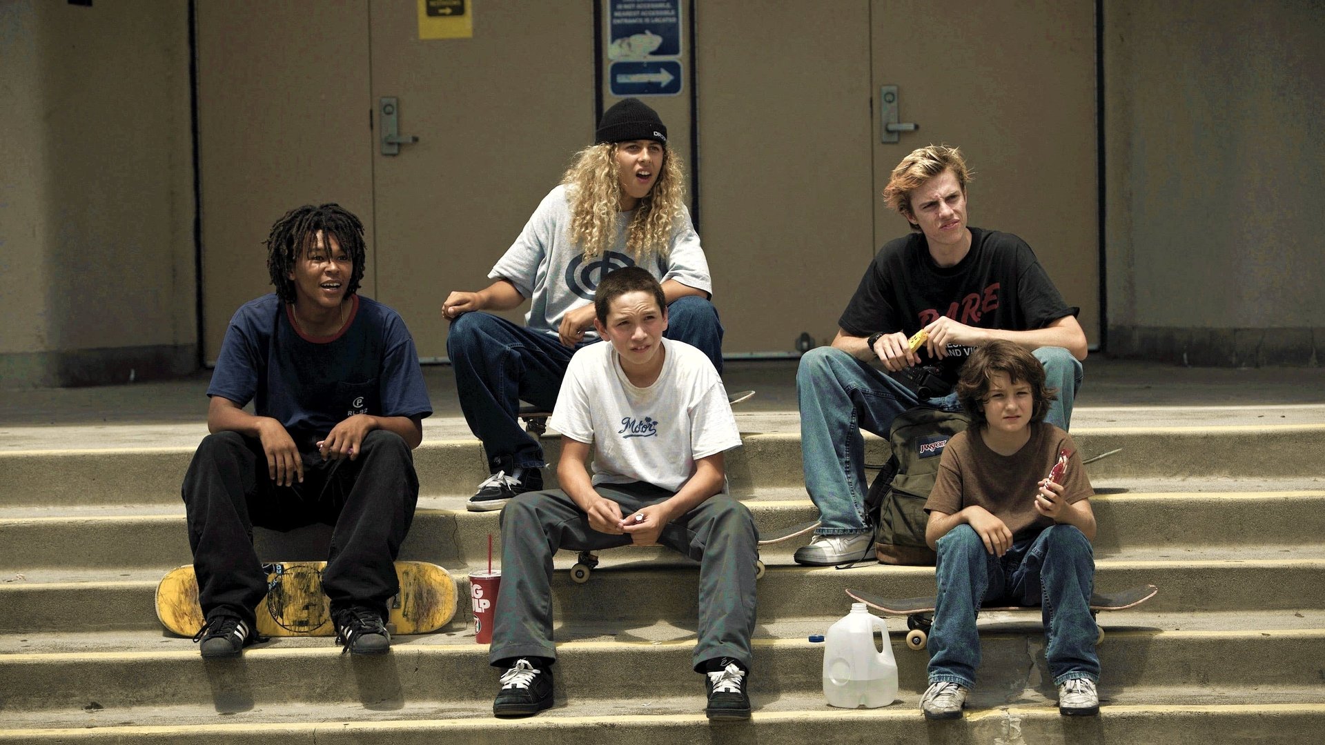 Cinematic background from Mid90s 2018 - In 1990s Los Angeles, a 13-year-old spends his summer navigating between a troubled home life and a crew of new friends he meets at a skate shop.