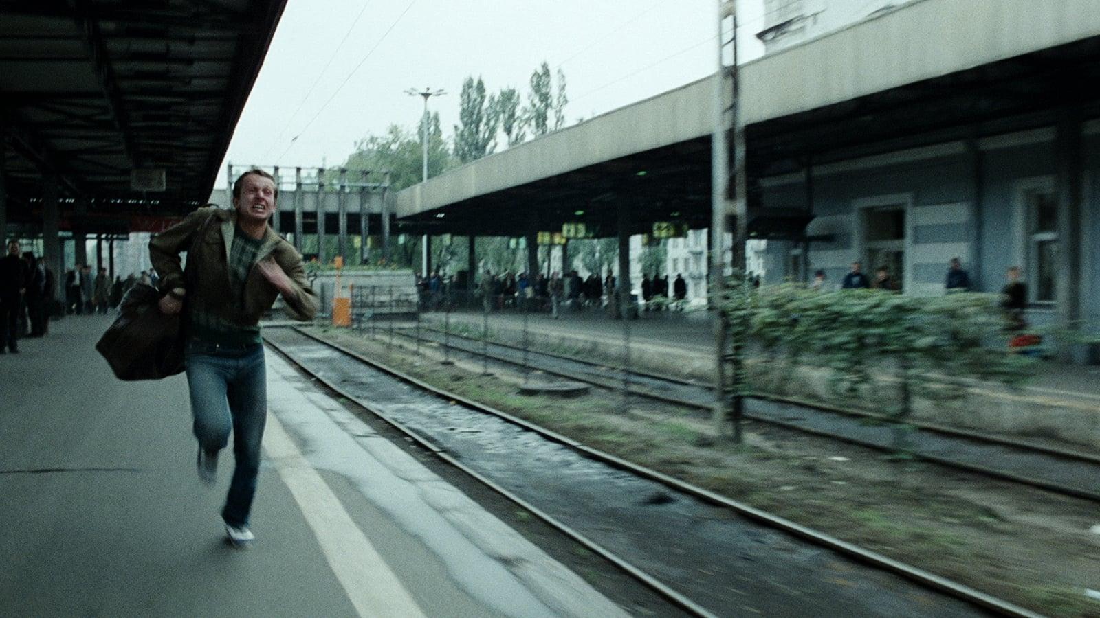 Cinematic background from Blind Chance 1987 - Witek runs after a train. Three variations follow on how such a seemingly banal incident could influence the rest of Witek's life.