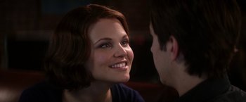 Movie still from “He's Just Not That Into You” (2009), directed by Ken Kwapis – A person sitting in front of another person; Close Up shot, Over the shoulder angle