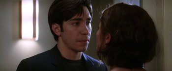 Movie still from “He's Just Not That Into You” (2009), directed by Ken Kwapis – A man and a woman looking at one another; Close Up shot, Over the shoulder angle