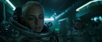 Movie still from “Underwater” (2020), directed by William Eubank – Close Up shot, Over the shoulder angle