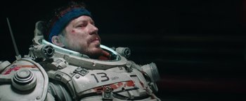 Movie still from “Underwater” (2020), directed by William Eubank – Close Up shot, Overhead angle