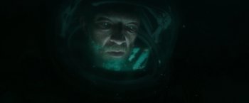 Movie still from “Underwater” (2020), directed by William Eubank – Close Up shot, Overhead angle