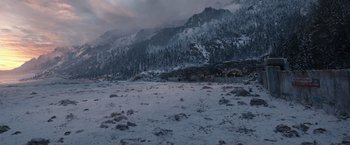 Movie still from “War for the Planet of the Apes” (2017), directed by Matt Reeves – A snowy landscape with a mountain in the background; Extreme Wide shot, High angle