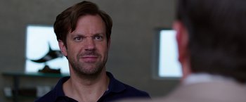 Movie still from “We're the Millers” (2013), directed by Rawson Marshall Thurber – A person wearing a blue shirt; Close Up shot, Over the shoulder angle