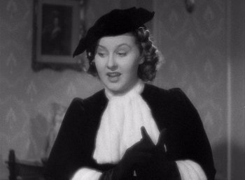 Movie still from “Make Way for Tomorrow” (1937), directed by Leo McCarey – An old black and white photo of a woman wearing a hat; Close Up shot, High angle