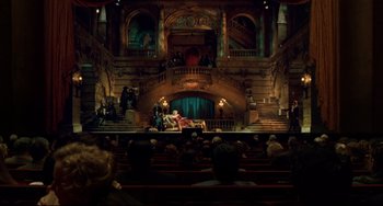 Movie still from “Margaret” (2011), directed by Kenneth Lonergan – A large crowd of people watching a performance; Extreme Wide shot, High angle