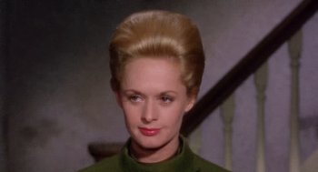 Movie still from “Marnie” (1964), directed by Alfred Hitchcock – A person wearing a green shirt; Close Up shot, High angle