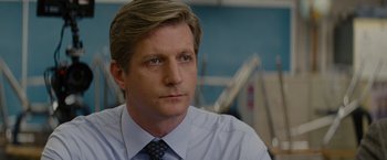 Movie still from “Midnight Special” (2016), directed by Jeff Nichols – A person wearing a shirt and tie; Close Up shot, Over the shoulder angle