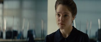 Movie still from “Midnight Special” (2016), directed by Jeff Nichols – A person wearing a black shirt; Close Up shot, Over the shoulder angle