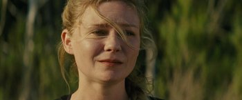 Movie still from “Midnight Special” (2016), directed by Jeff Nichols – A person wearing a black shirt; Close Up shot, Over the shoulder angle