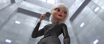 Movie still from “Monsters vs. Aliens” (2009), directed by Conrad Vernon – An animated woman holding a pair of sunglasses; Close Up shot, Low angle