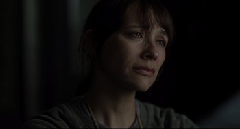Movie still from “On the Rocks” (2020), directed by Sofia Coppola – A person looking at the camera; Close Up shot, Over the shoulder angle