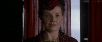 Movie still from “Oscar and Lucinda” (1997), directed by Gillian Armstrong – A person wearing a hat; Close Up shot, Over the shoulder angle