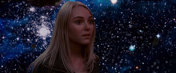 Movie still from “Race to Witch Mountain” (2009), directed by Andy Fickman – A woman standing in front of a star filled sky; Close Up shot, Over the shoulder angle