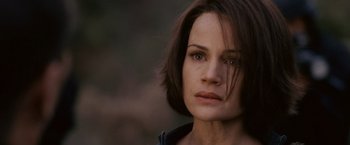 Movie still from “Race to Witch Mountain” (2009), directed by Andy Fickman – A person with short brown hair; Close Up shot, Over the shoulder angle