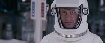 Movie still from “Race to Witch Mountain” (2009), directed by Andy Fickman – A man in a spacesuit is looking at the camera; Close Up shot, Over the shoulder angle