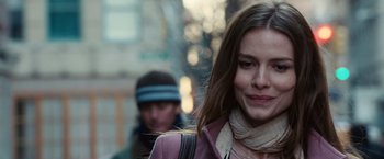 Movie still from “Reign Over Me” (2007), directed by Mike Binder – A person walking on the street; Close Up shot, Over the shoulder angle