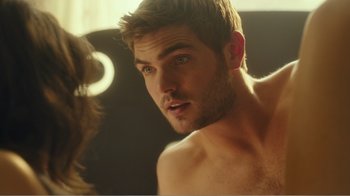 Movie still from “Rings” (2017), directed by F. Javier Gutiérrez – A person in a mirror; Close Up shot, Over the shoulder angle